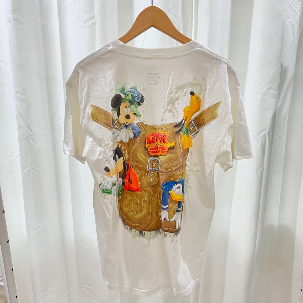 Disney World Walt Disney Resort Mickey and Friends Print Tshirt - Picture 2 of 6